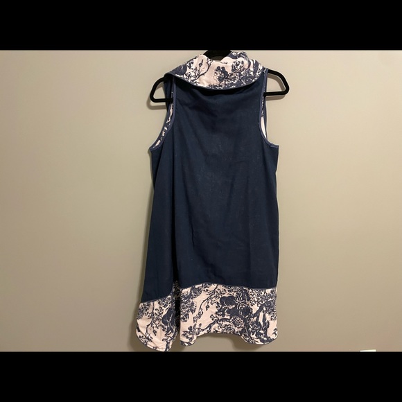 NWOT Reversible Blue & White Chinoiserie Cape / Vest - Picture 4 of 7
